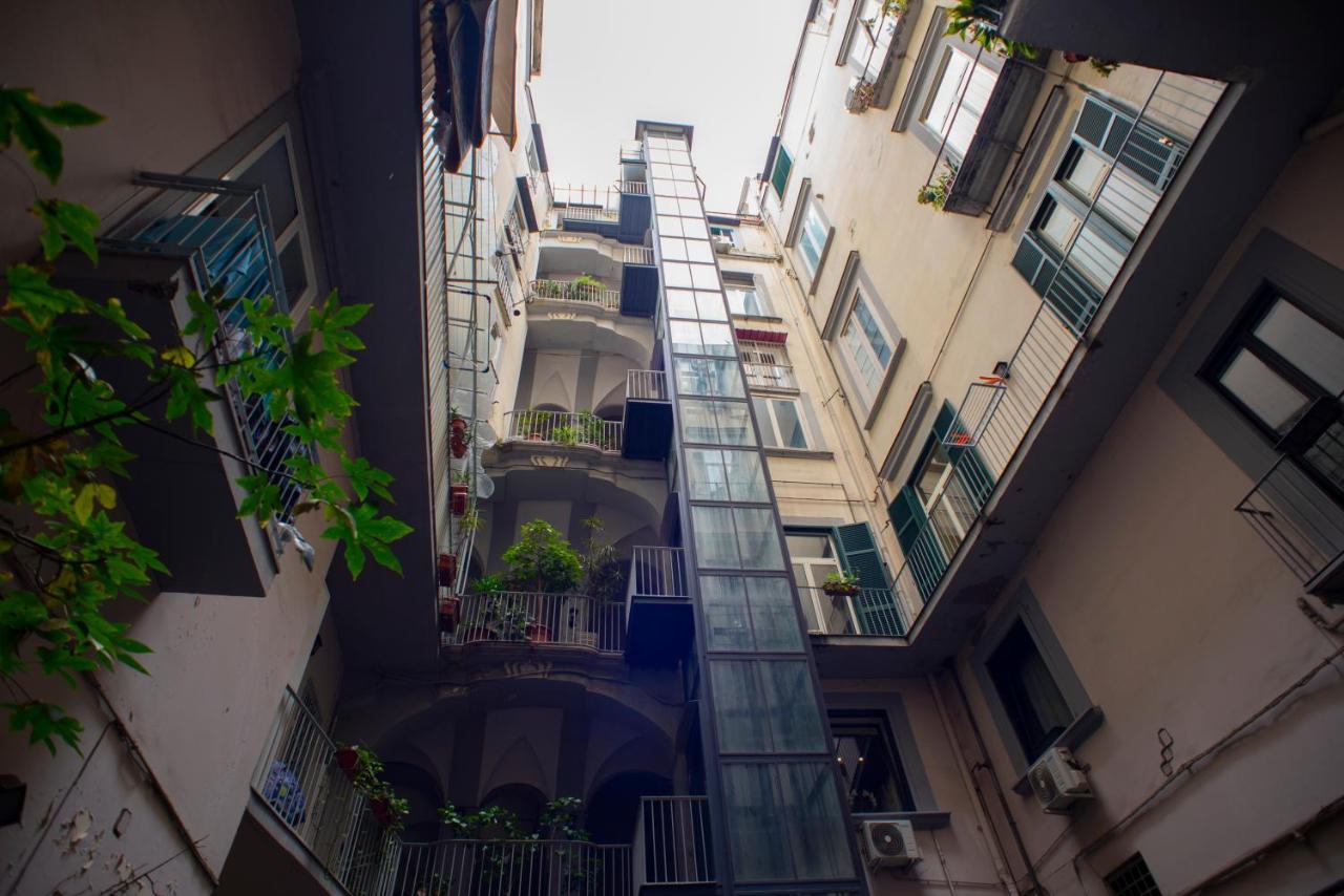 Dimora Scura Apartman Nápoly Kültér fotó